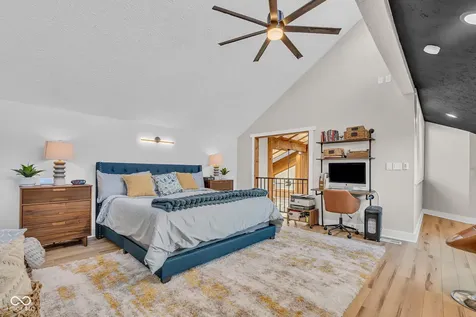 785 Pineview Drive Zionsville IN 46077