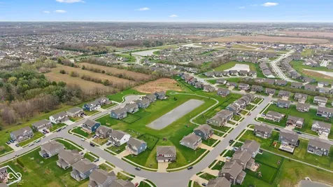 9719 Cimmaron Avenue Mccordsville IN 46055