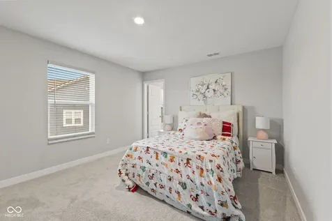 9719 Cimmaron Avenue Mccordsville IN 46055