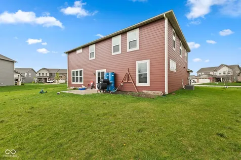 9719 Cimmaron Avenue Mccordsville IN 46055