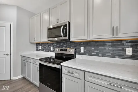 1944 Fairmount Drive Greenfield IN 46140