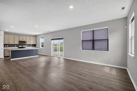 1944 Fairmount Drive Greenfield IN 46140