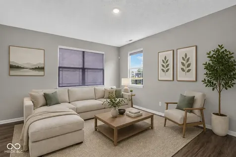 1944 Fairmount Drive Greenfield IN 46140