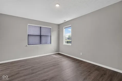 1944 Fairmount Drive Greenfield IN 46140