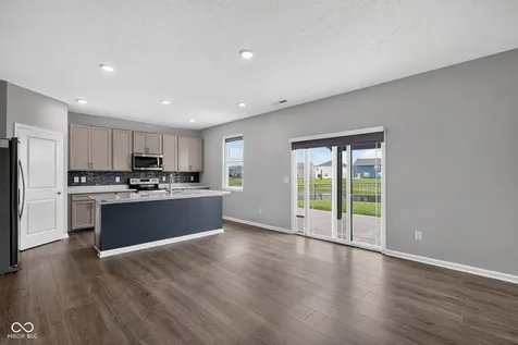 1944 Fairmount Drive Greenfield IN 46140
