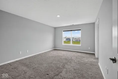 1944 Fairmount Drive Greenfield IN 46140