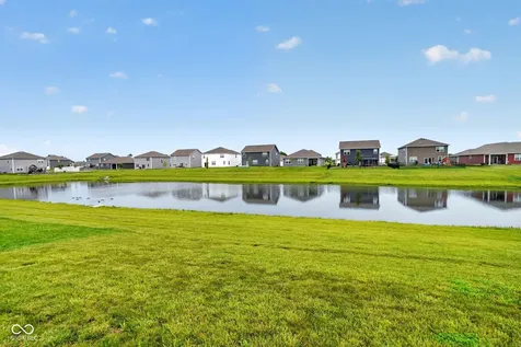 1944 Fairmount Drive Greenfield IN 46140