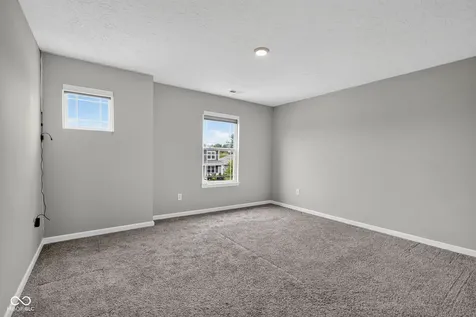 1944 Fairmount Drive Greenfield IN 46140