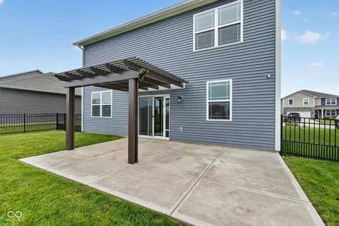 1944 Fairmount Drive Greenfield IN 46140