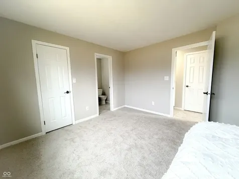 2622 Bridle Anderson IN 46012