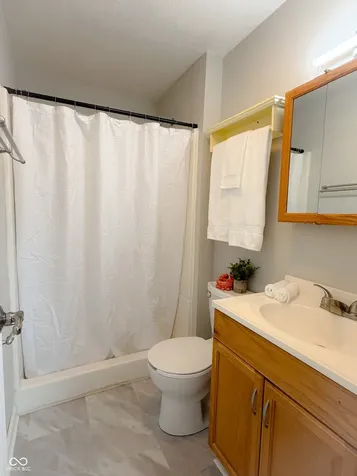2622 Bridle Anderson IN 46012