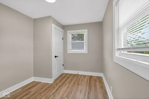 3034 Newton Avenue Indianapolis IN 46201