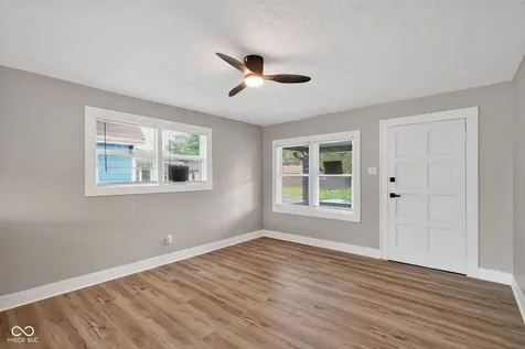 3034 Newton Avenue Indianapolis IN 46201
