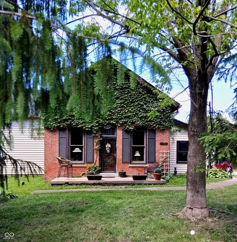 1022 E 600 S Franklin IN 46131
