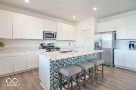 1516 Ironwood Road Greenfield IN 46140