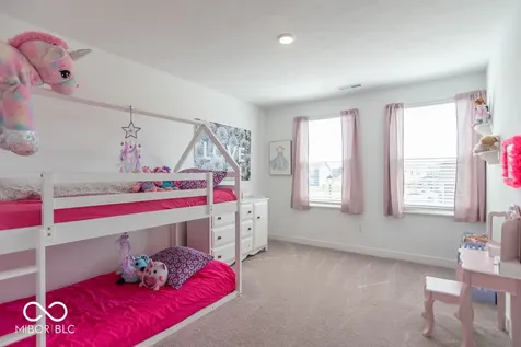 1516 Ironwood Road Greenfield IN 46140