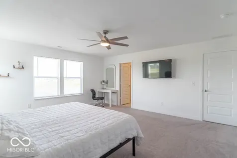 1516 Ironwood Road Greenfield IN 46140