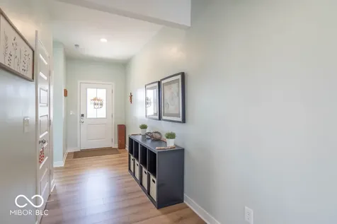 1516 Ironwood Road Greenfield IN 46140