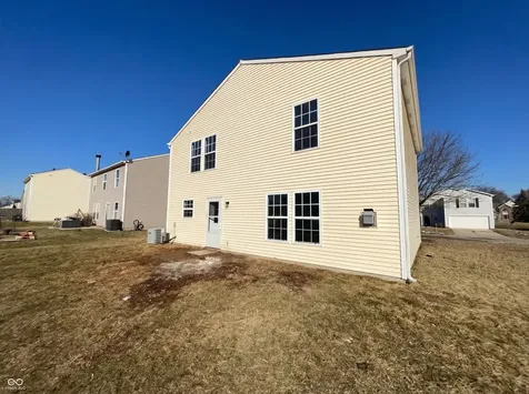 8843 Cardinal Flower Lane Indianapolis IN 46231
