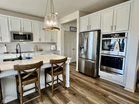 1479 Classic Avenue Greenwood IN 46143