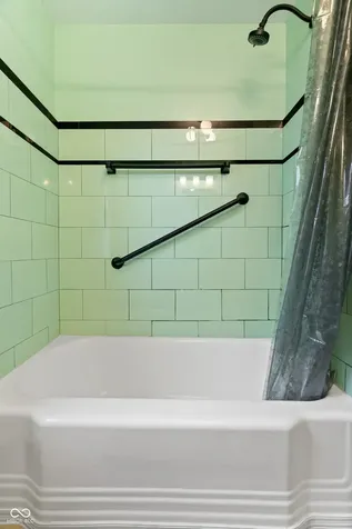 3626 N Temple Avenue Indianapolis IN 46218