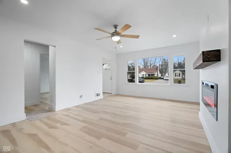 3626 N Temple Avenue Indianapolis IN 46218