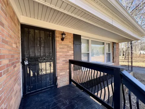 5736 Sharon Road Indianapolis IN 46228