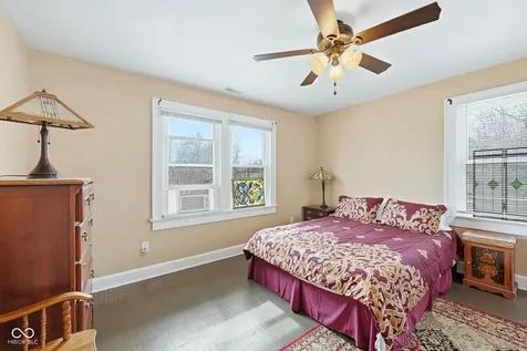 236 W 33rd Street Indianapolis IN 46208