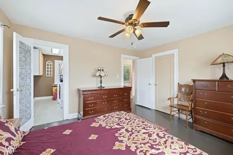 236 W 33rd Street Indianapolis IN 46208
