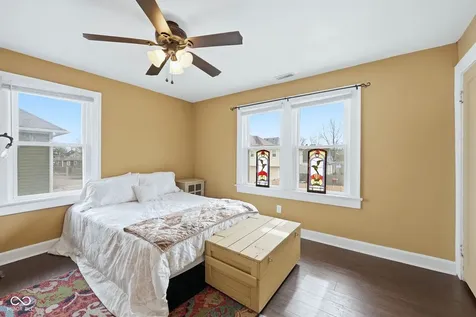 236 W 33rd Street Indianapolis IN 46208