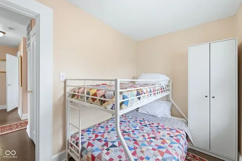 236 W 33rd Street Indianapolis IN 46208