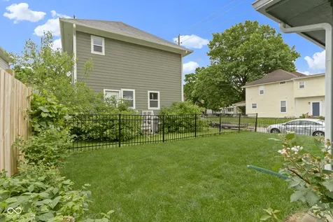 236 W 33rd Street Indianapolis IN 46208