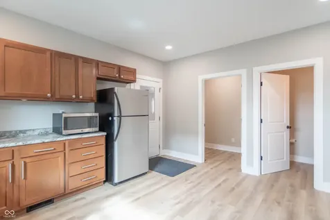 252 S Main Street Cloverdale IN 46120
