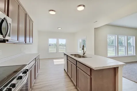 4975 E Daisy Lane Mooresville IN 46158