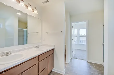 4975 E Daisy Lane Mooresville IN 46158