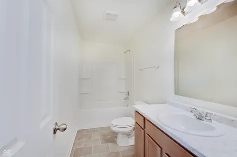 4975 E Daisy Lane Mooresville IN 46158