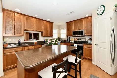 5514 Coventry Park Way Indianapolis IN 46237
