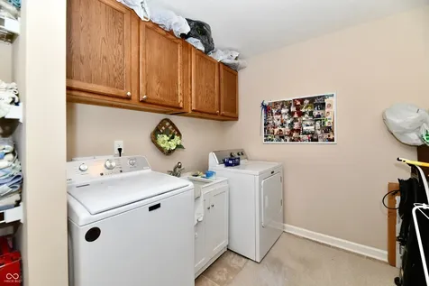 5514 Coventry Park Way Indianapolis IN 46237