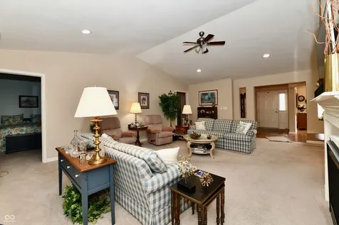 5514 Coventry Park Way Indianapolis IN 46237