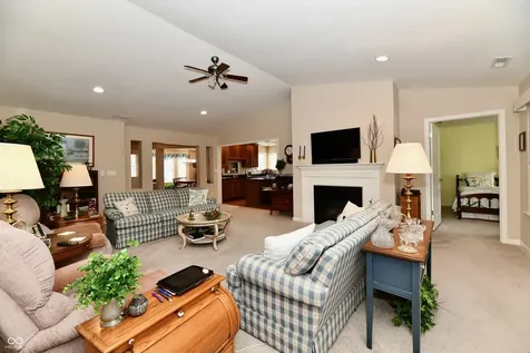 5514 Coventry Park Way Indianapolis IN 46237