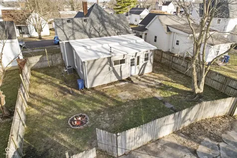 513 S West Street Shelbyville IN 46176