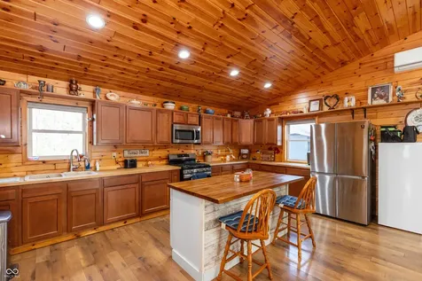 3391 W County Road 1125 N Seymour IN 47274