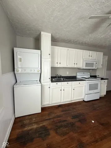 4920 E 34th Street Indianapolis IN 46218