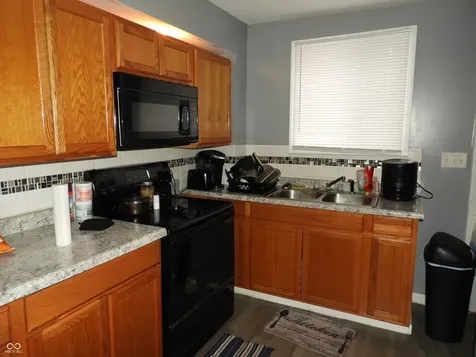 4920 E 34th Street Indianapolis IN 46218