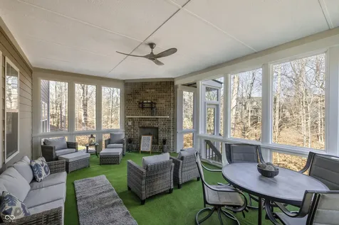 5146 Oak Ridge Trail Columbus IN 47201