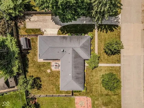 1511 Crescent Drive Columbus IN 47203