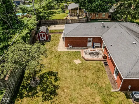 1511 Crescent Drive Columbus IN 47203