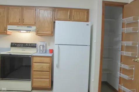 6376 Village Oak Court Indianapolis IN 46236