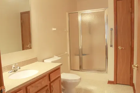 6376 Village Oak Court Indianapolis IN 46236