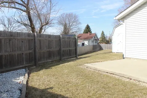 6376 Village Oak Court Indianapolis IN 46236